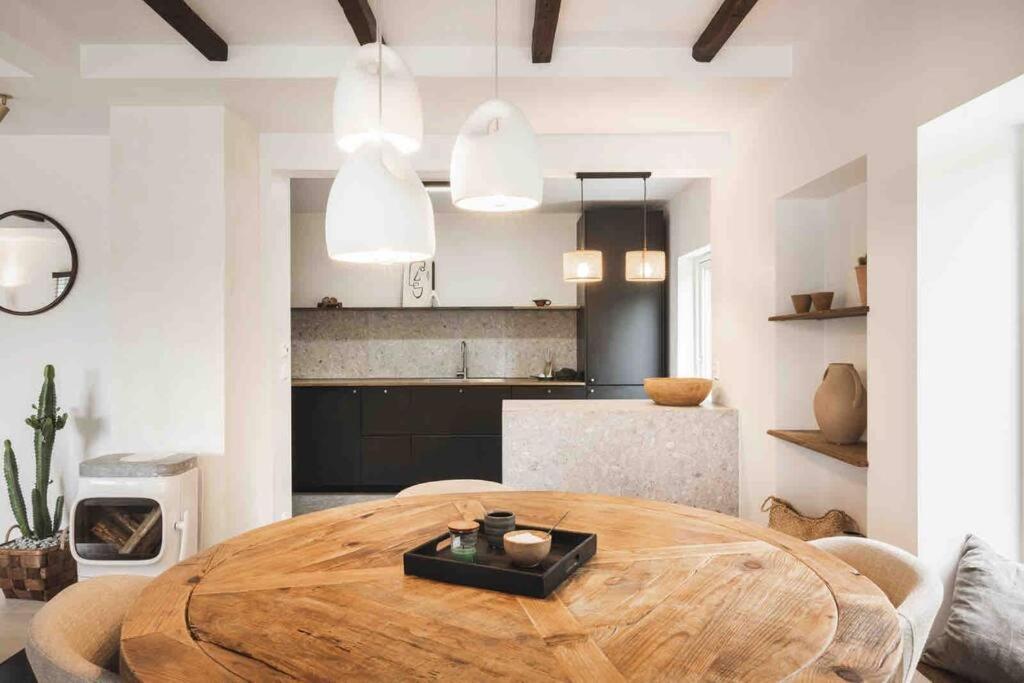 Cozy Villa In Bomlo エクステリア 写真